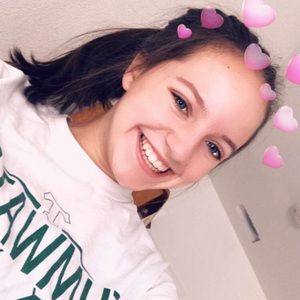 Meet your Posher, Isabella